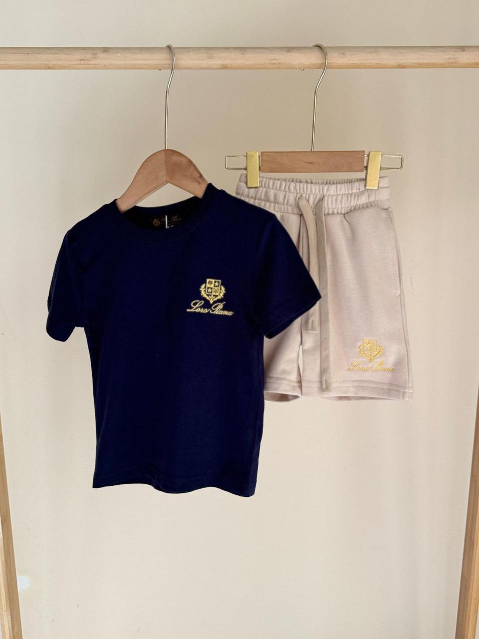 Kids clothes