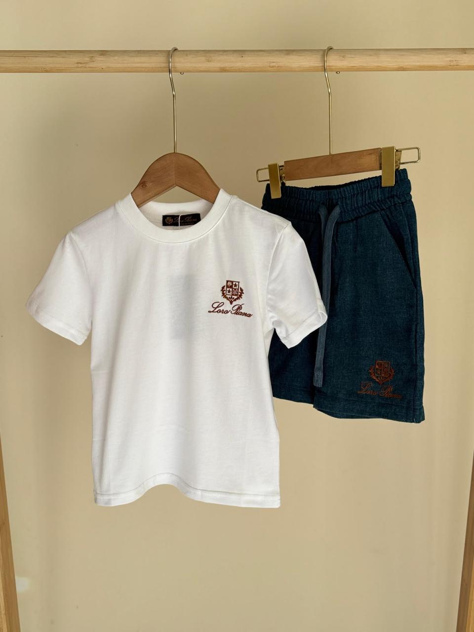 Kids clothes