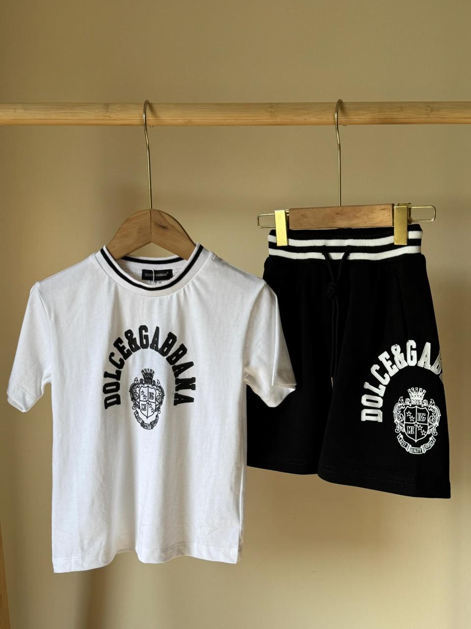 Kids clothes