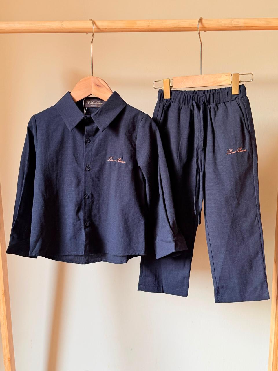 Kids clothes