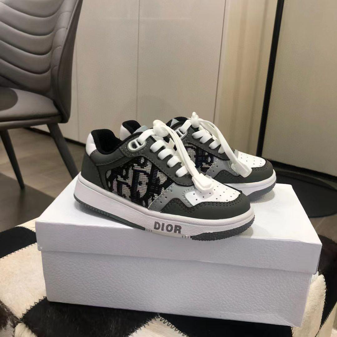 Kids shoes