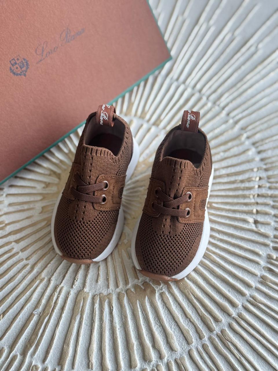 Kids shoes