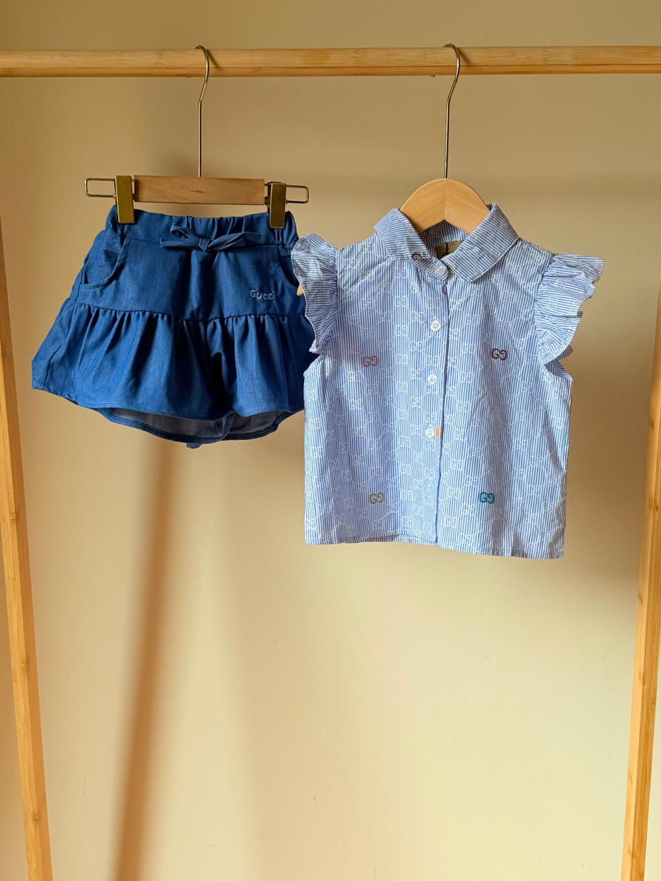 Kids clothes