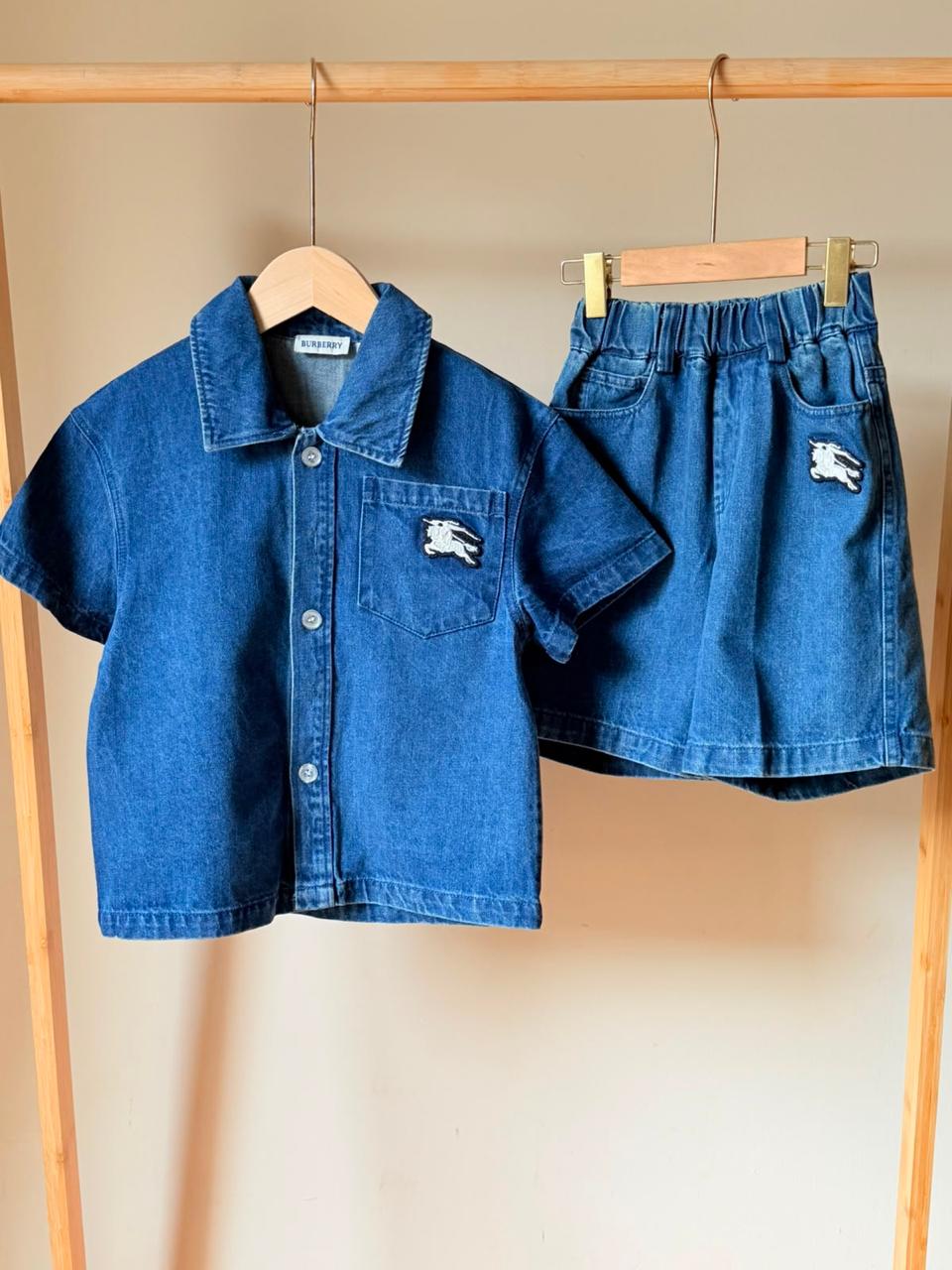 Kids clothes