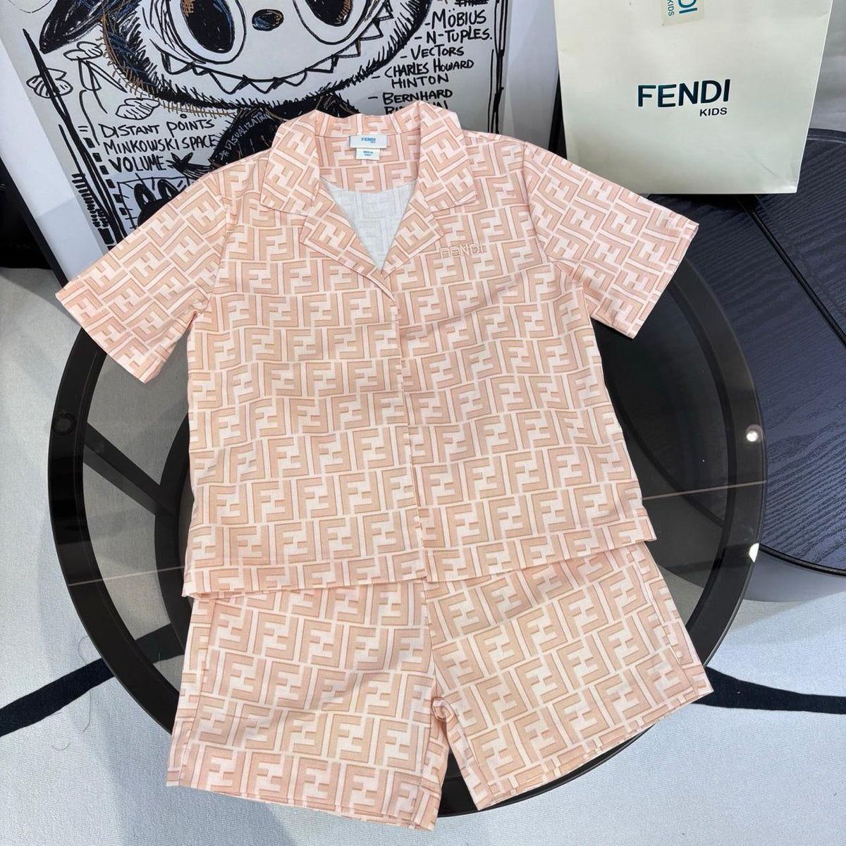 Kids clothes