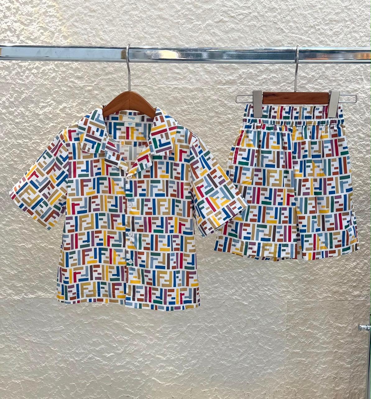 Kids clothes