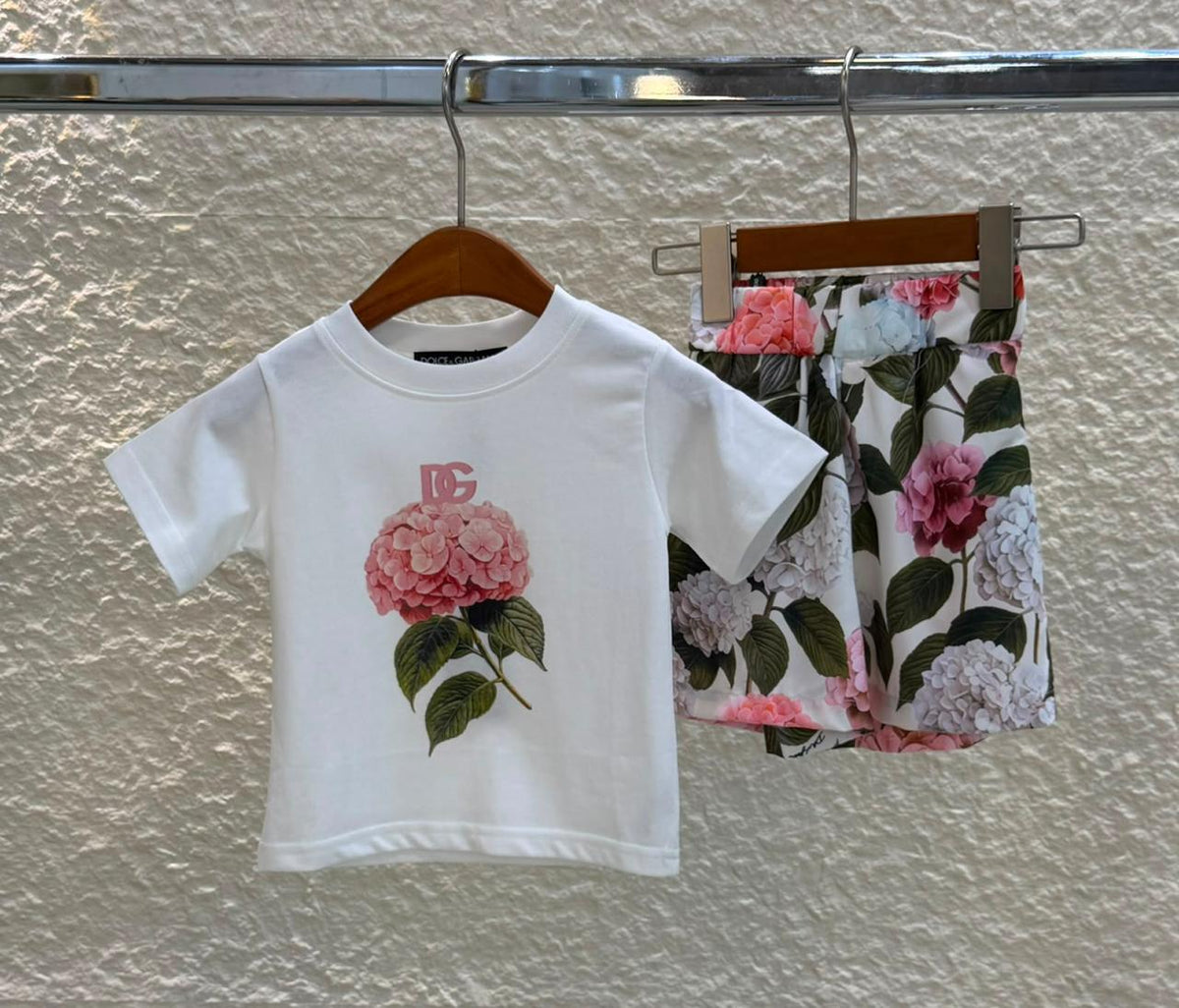 Kids clothes