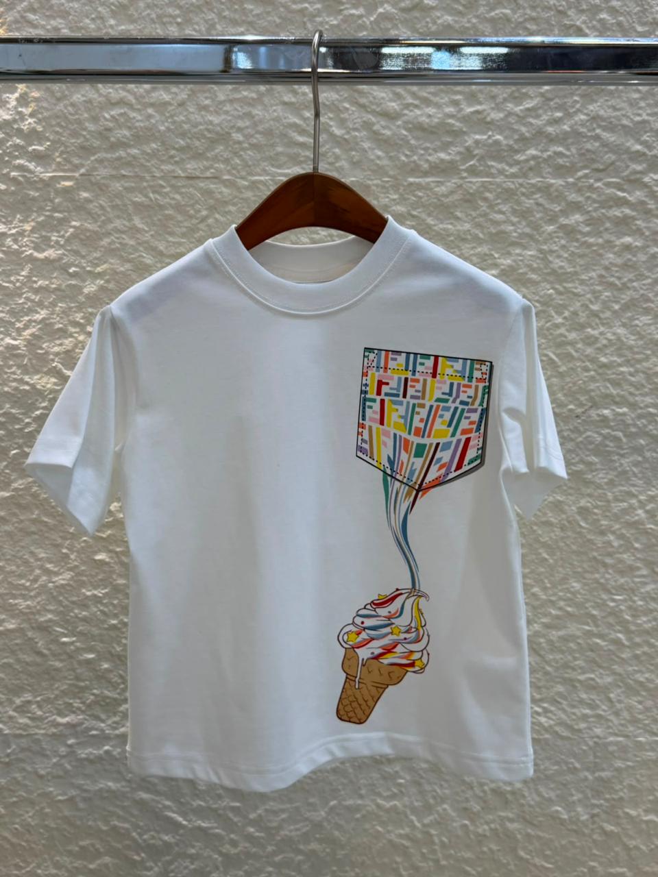Kids clothes
