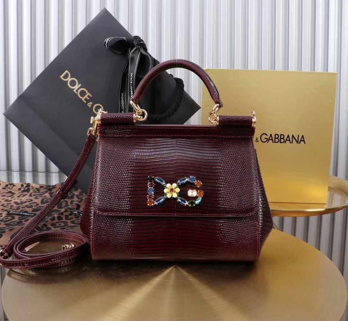 Ladies DDGD bags.