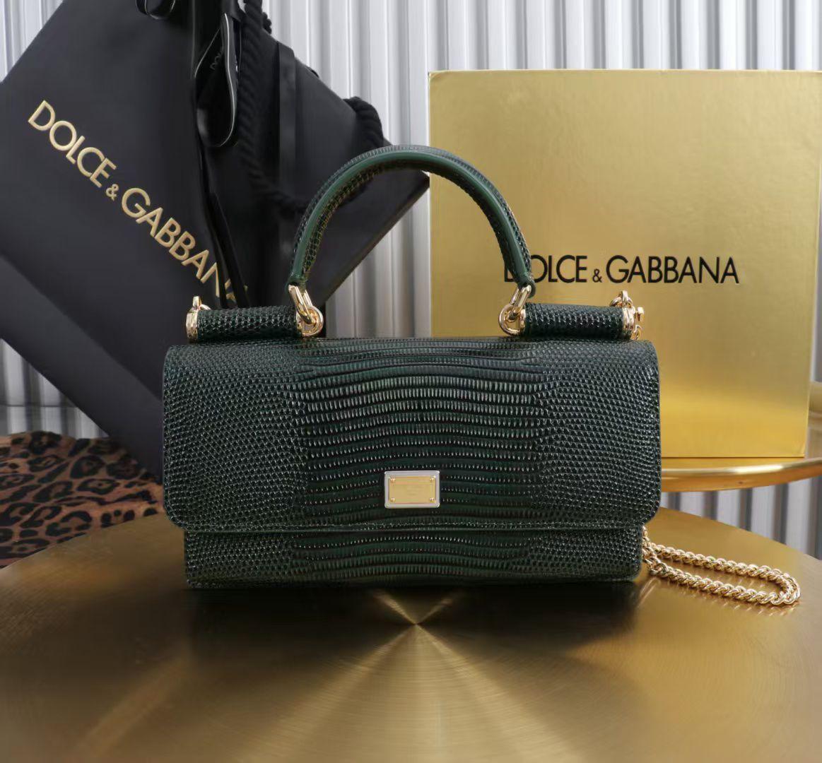 Ladies DDGD bags.