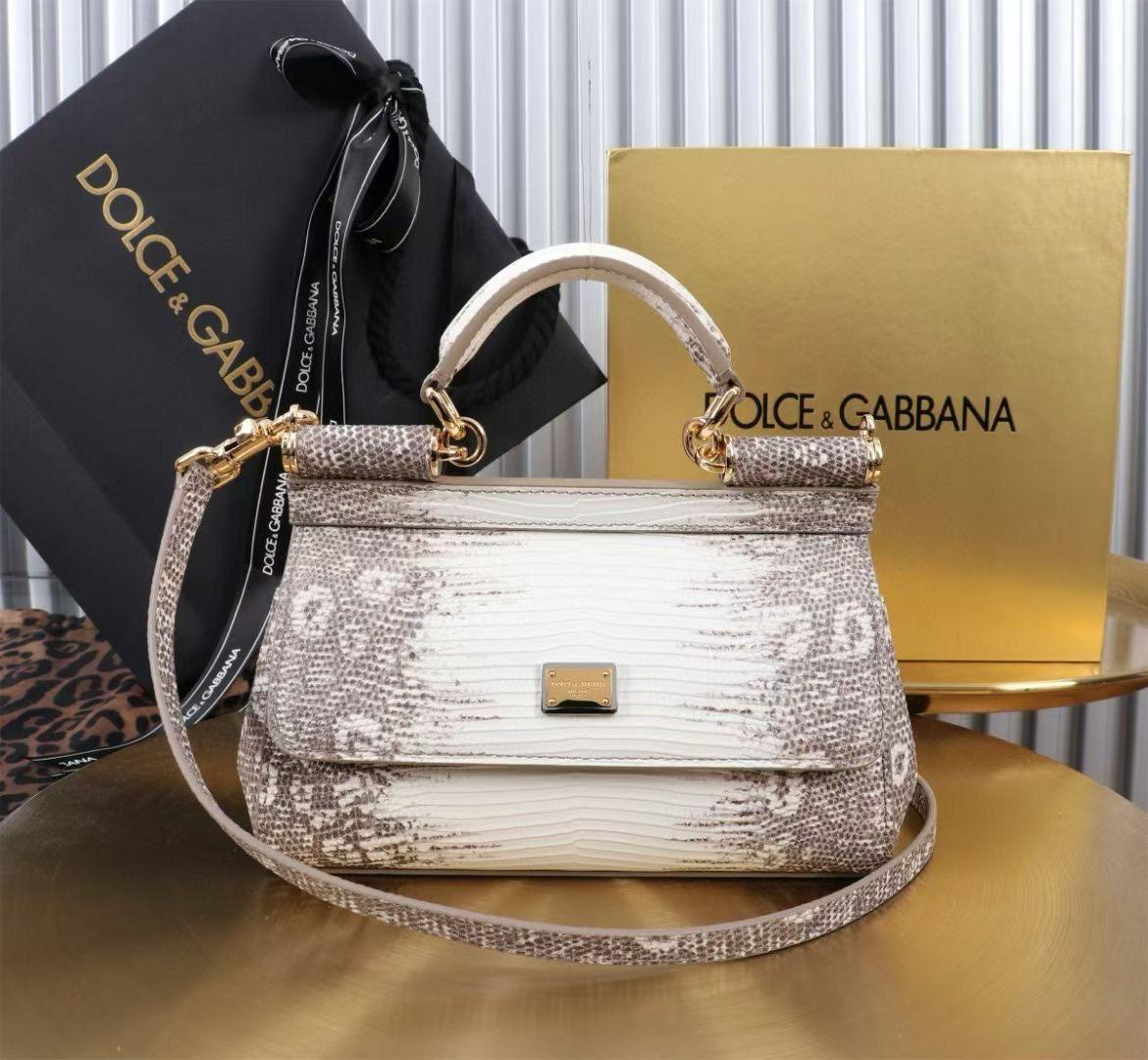 Ladies DDGD bags.