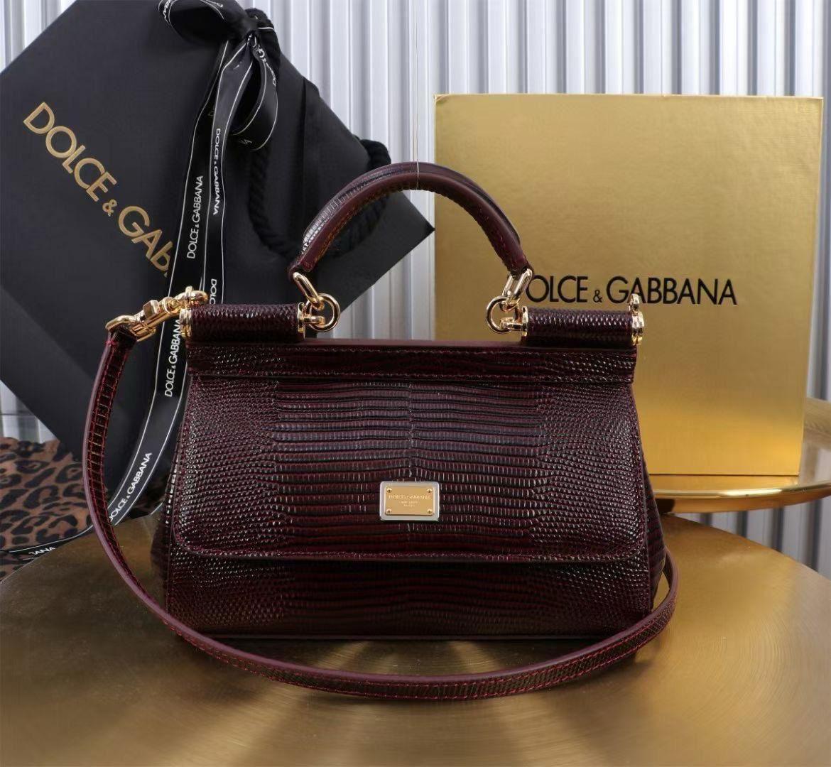 Ladies DDGD bags.
