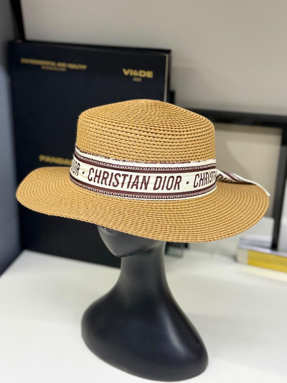 Ladies hats & caps