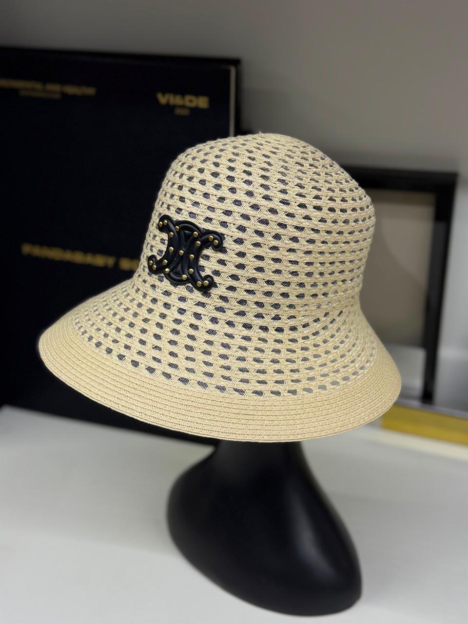 Ladies hats & caps