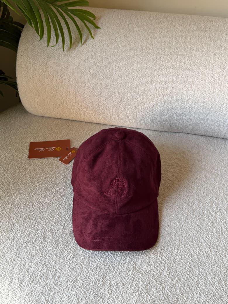 Ladies hats & caps