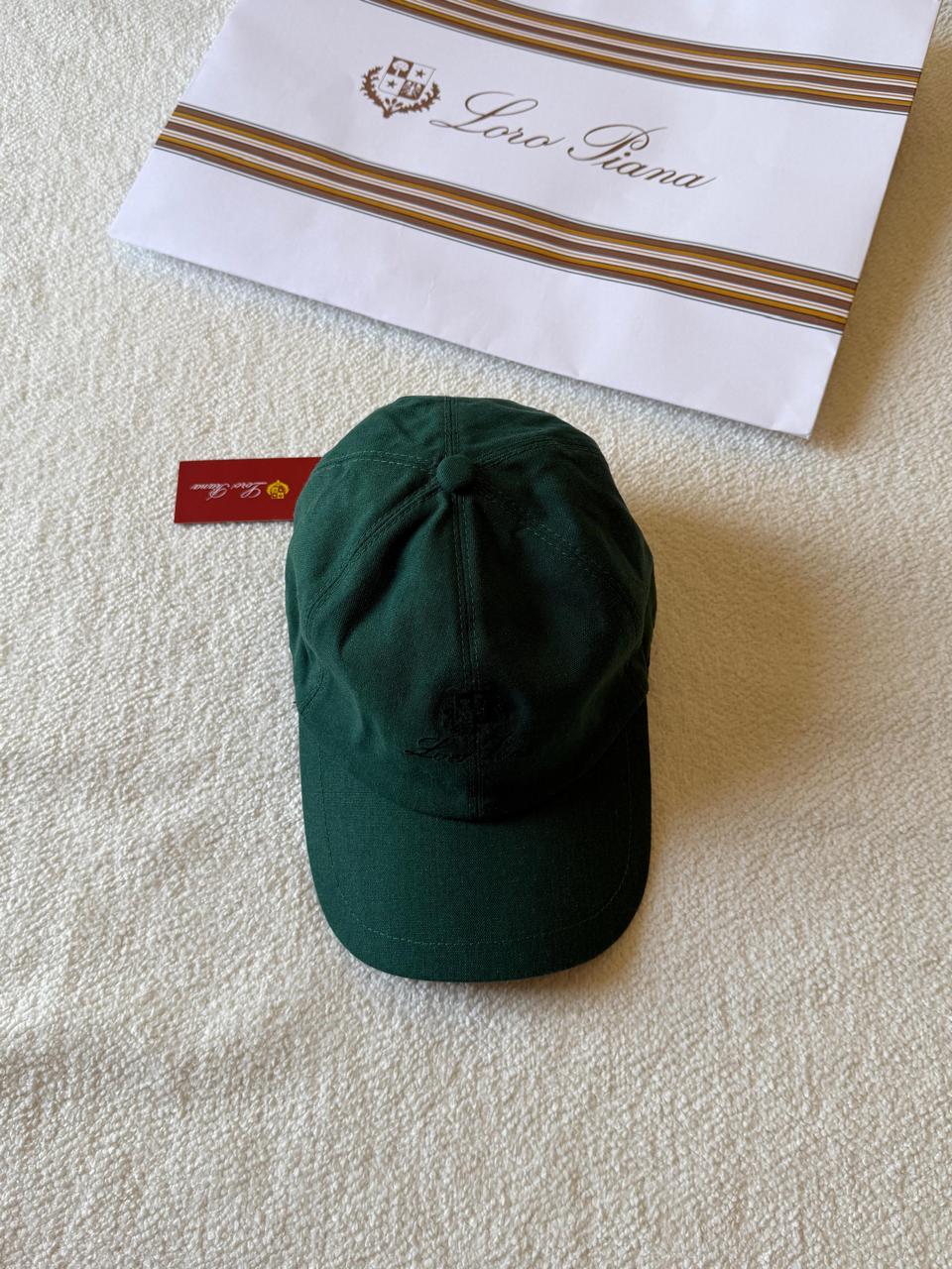 Ladies hats & caps