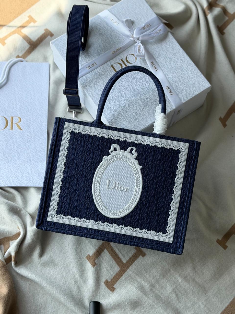 Ladies beach bags