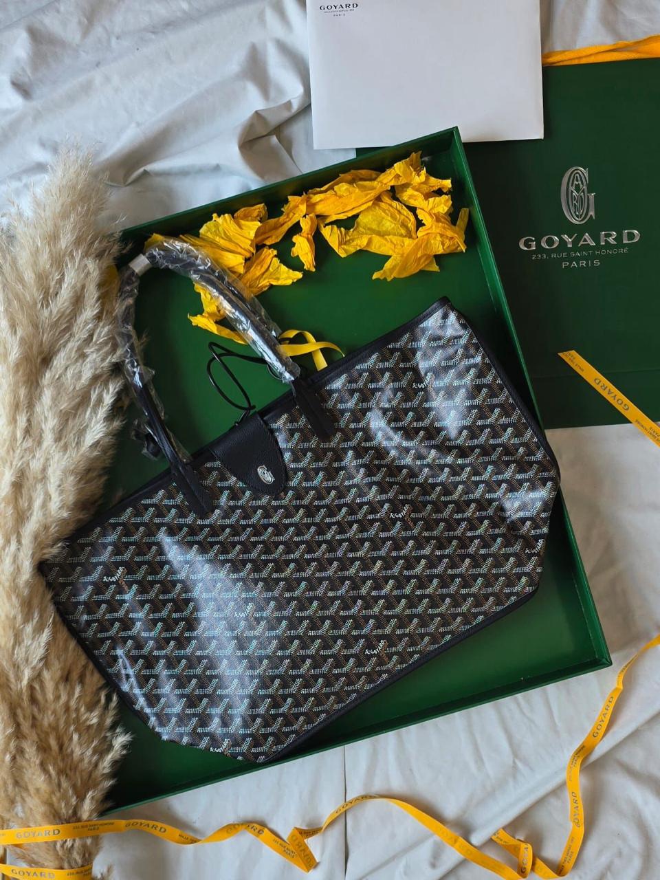 Ladies beach bags
