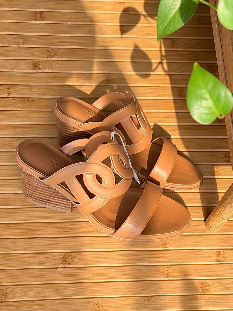 Ladies heels