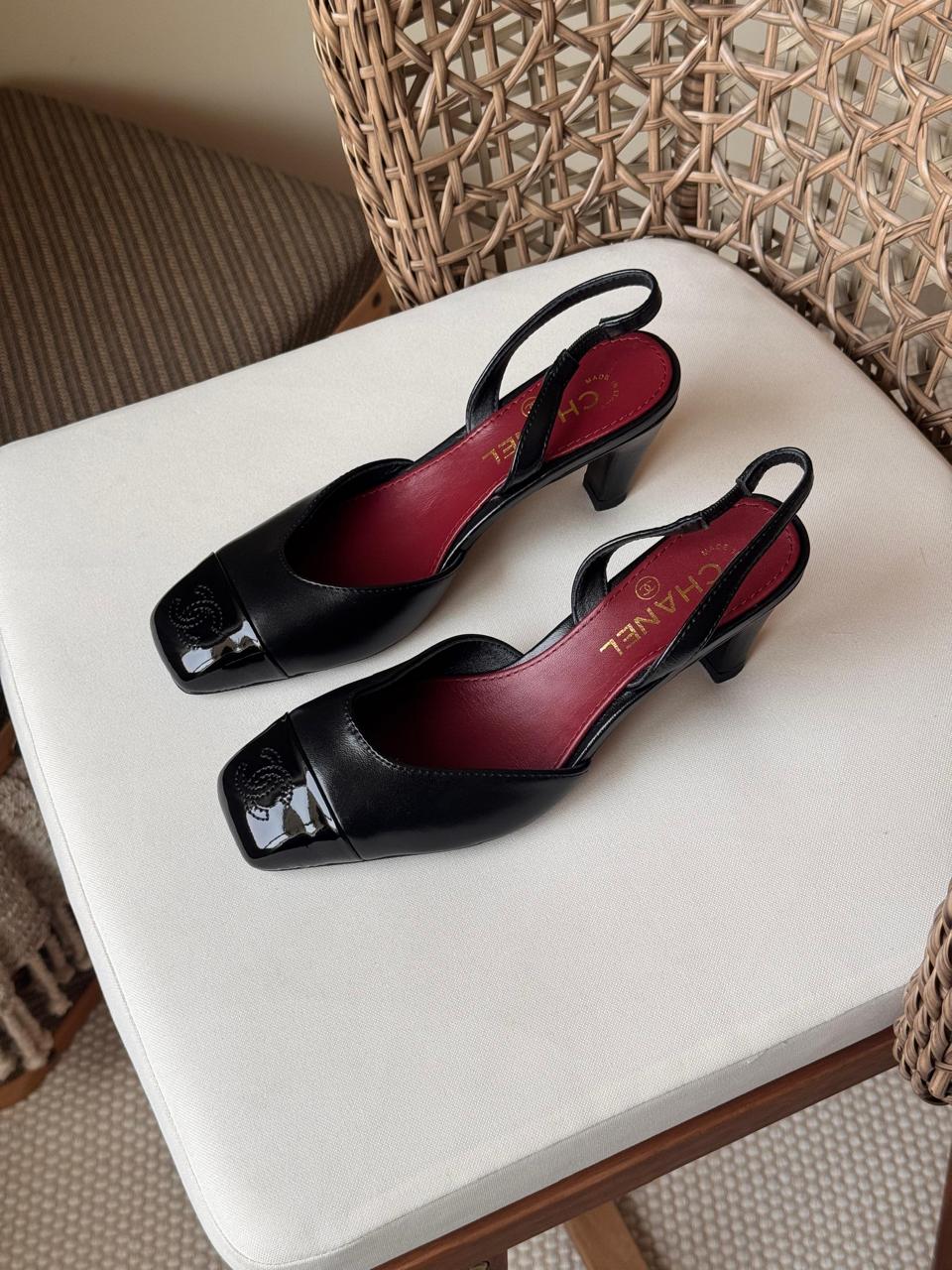 Ladies heels