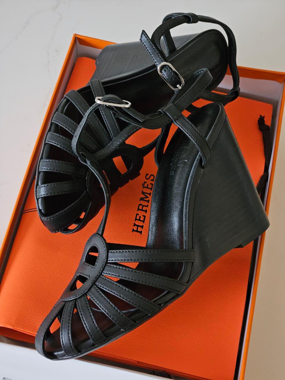 Ladies heels