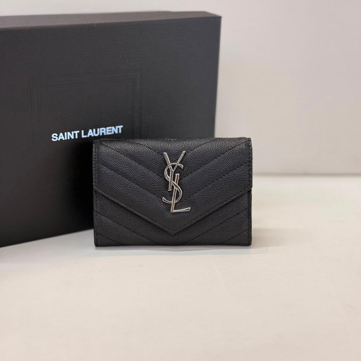 Wallets & card holders