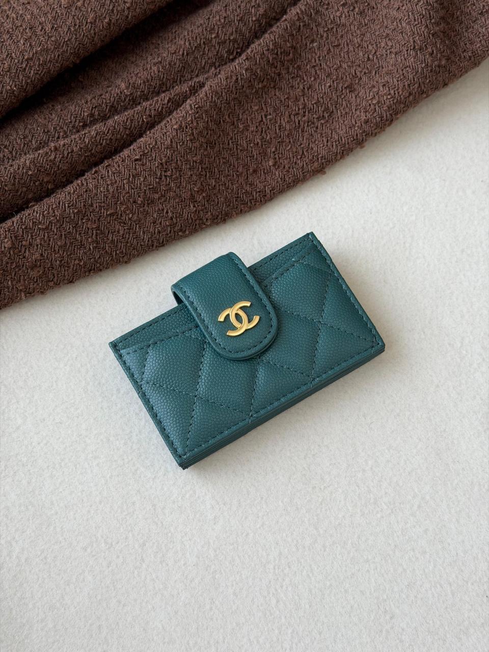 Wallets & card holders