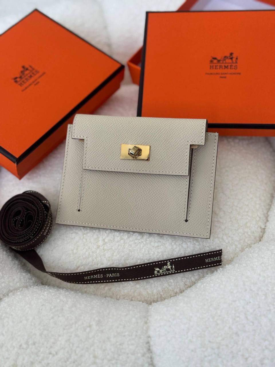 Wallets & card holders