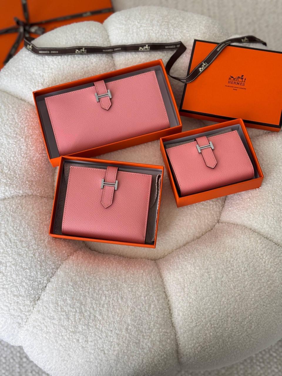 Wallets & card holders