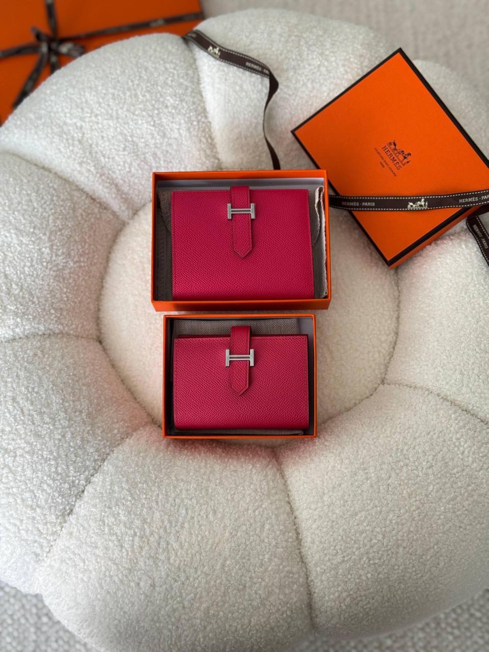 Wallets & card holders