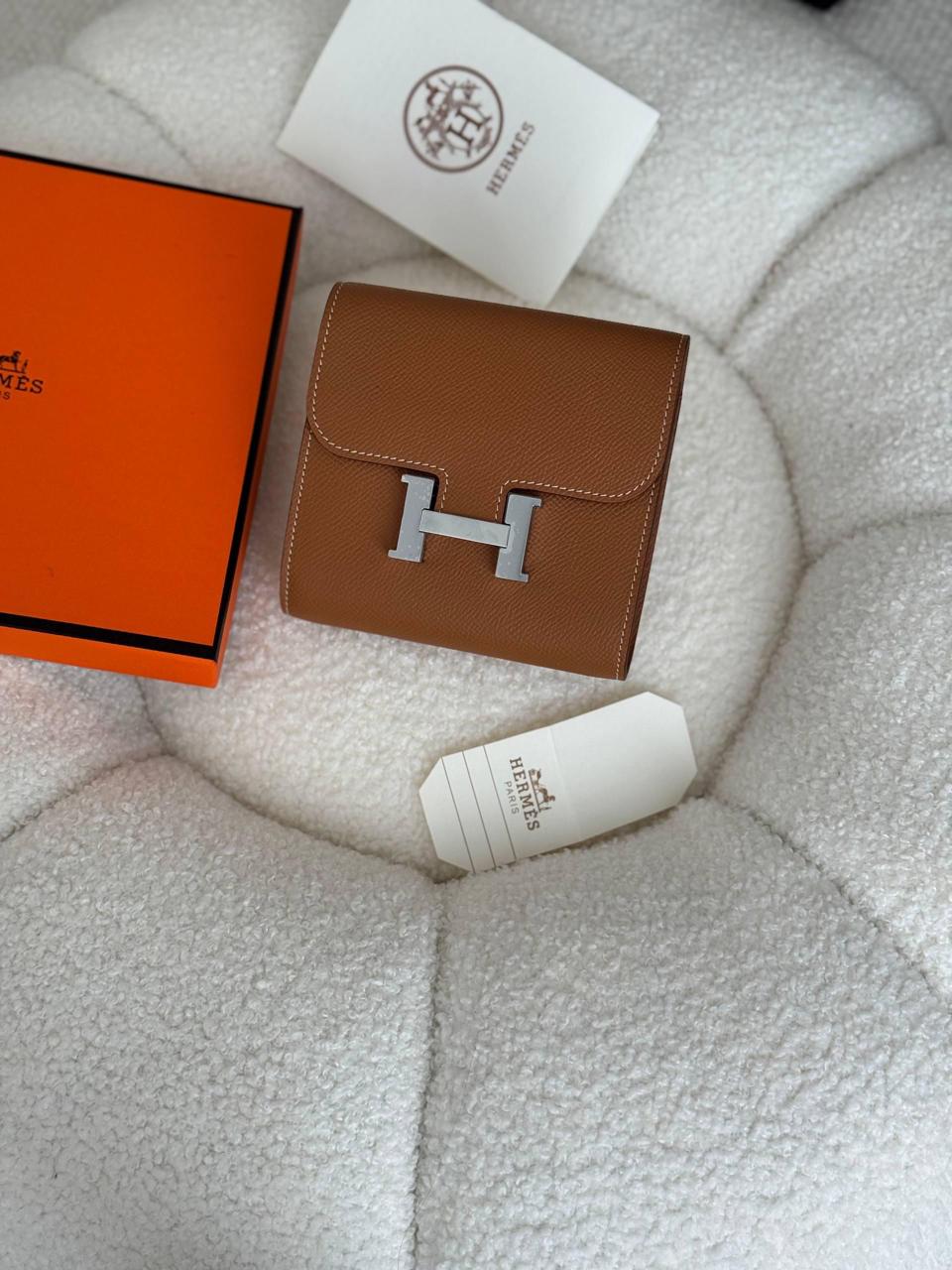 Wallets & card holders