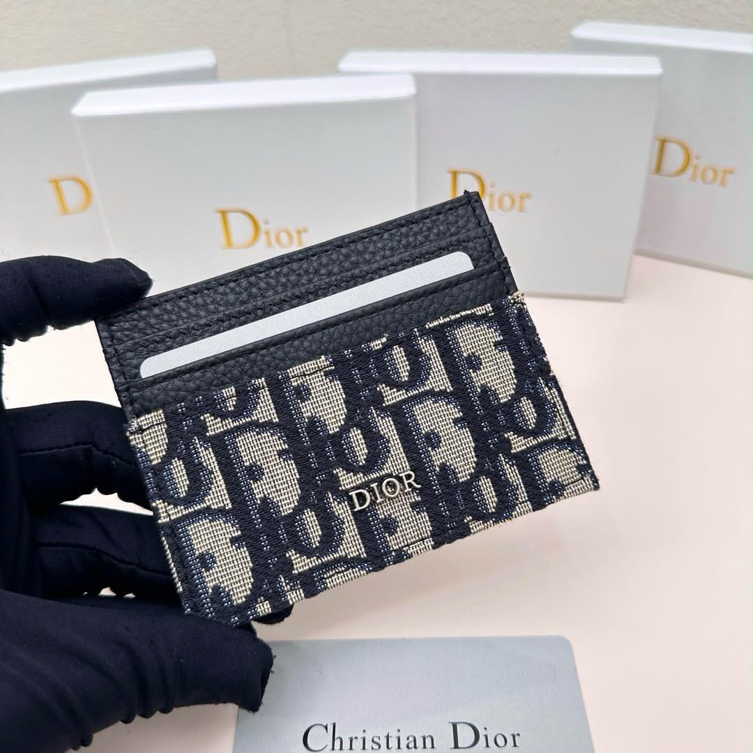 Wallets & card holders