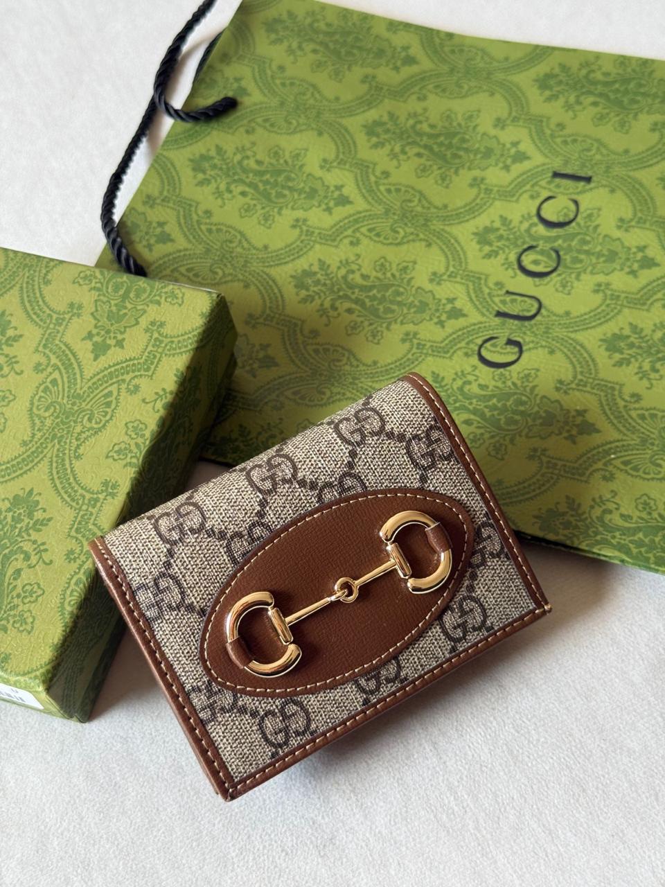 Wallets & card holders