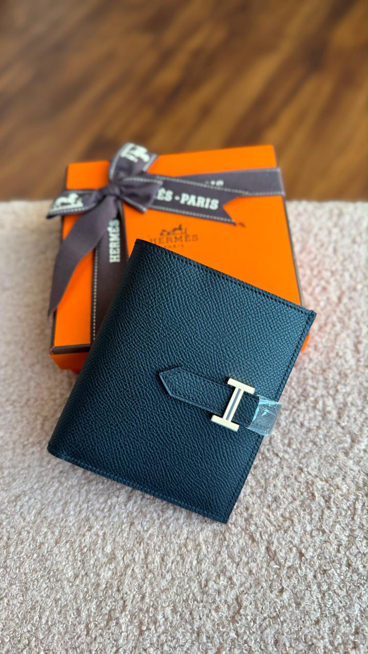 Wallets & card holders