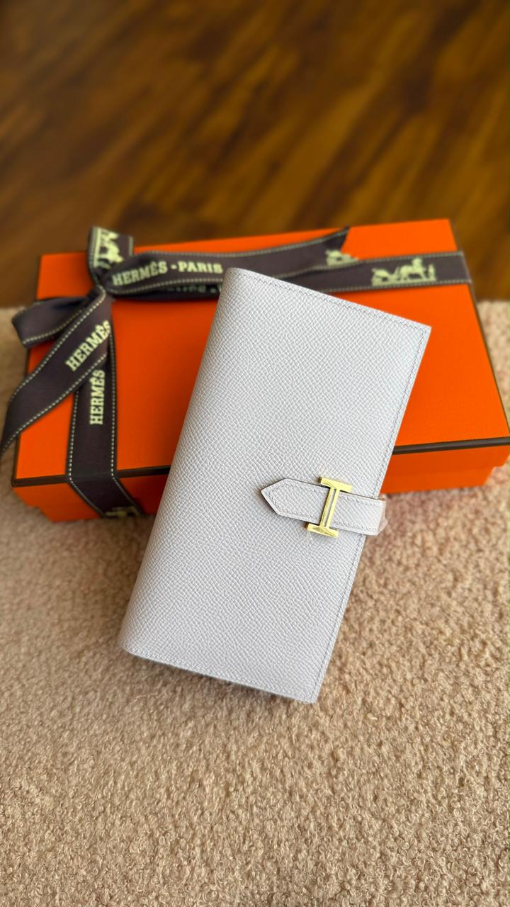 Wallets & card holders