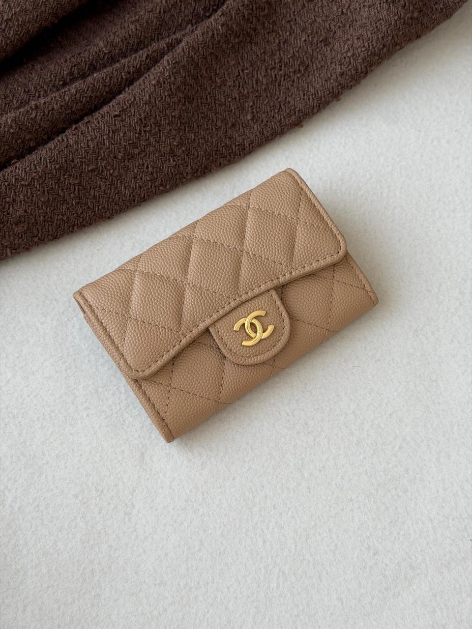 Wallets & card holders