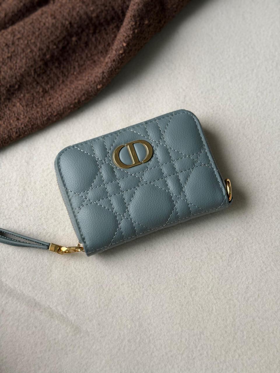 Wallets & card holders