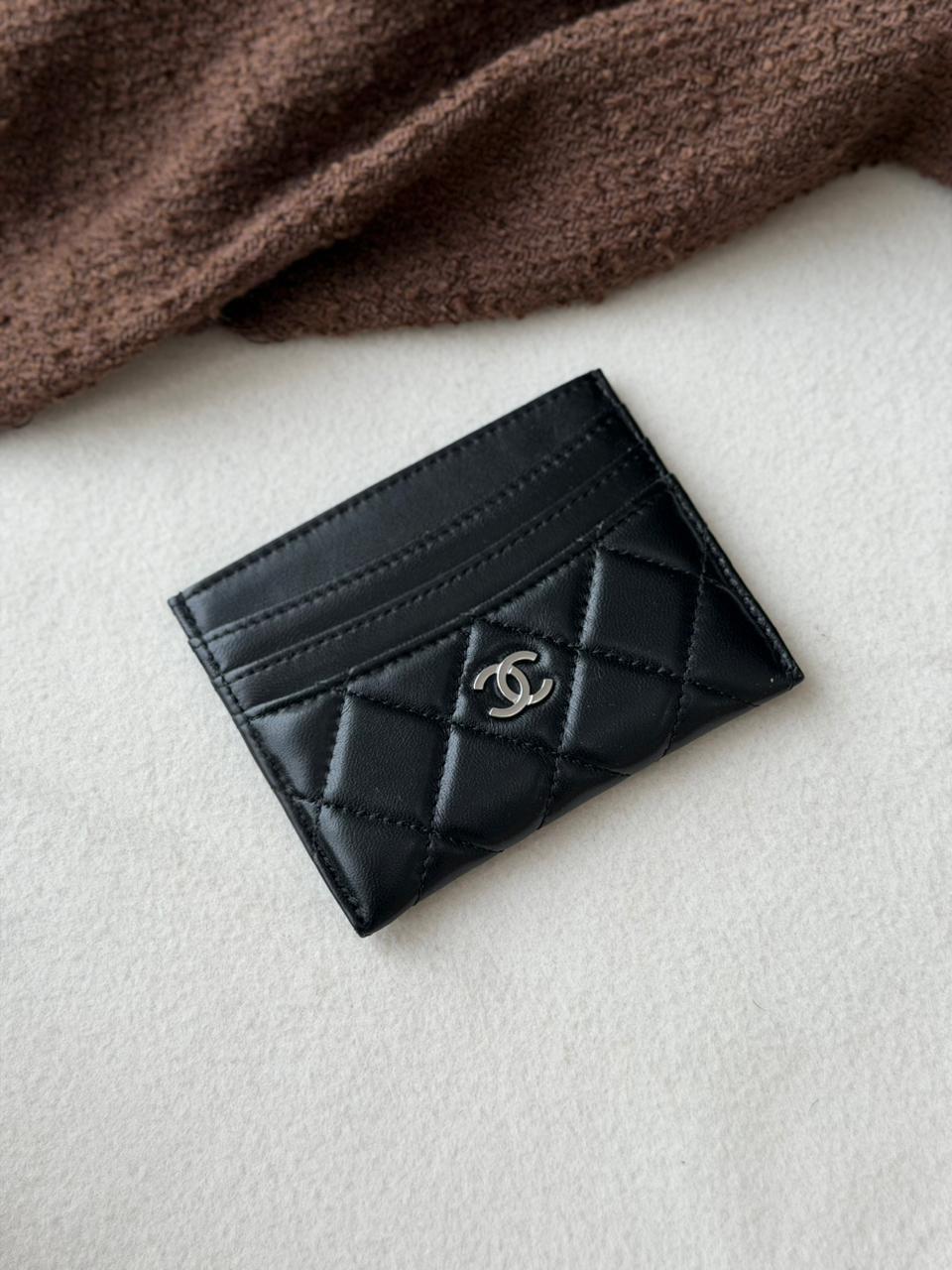 Wallets & card holders