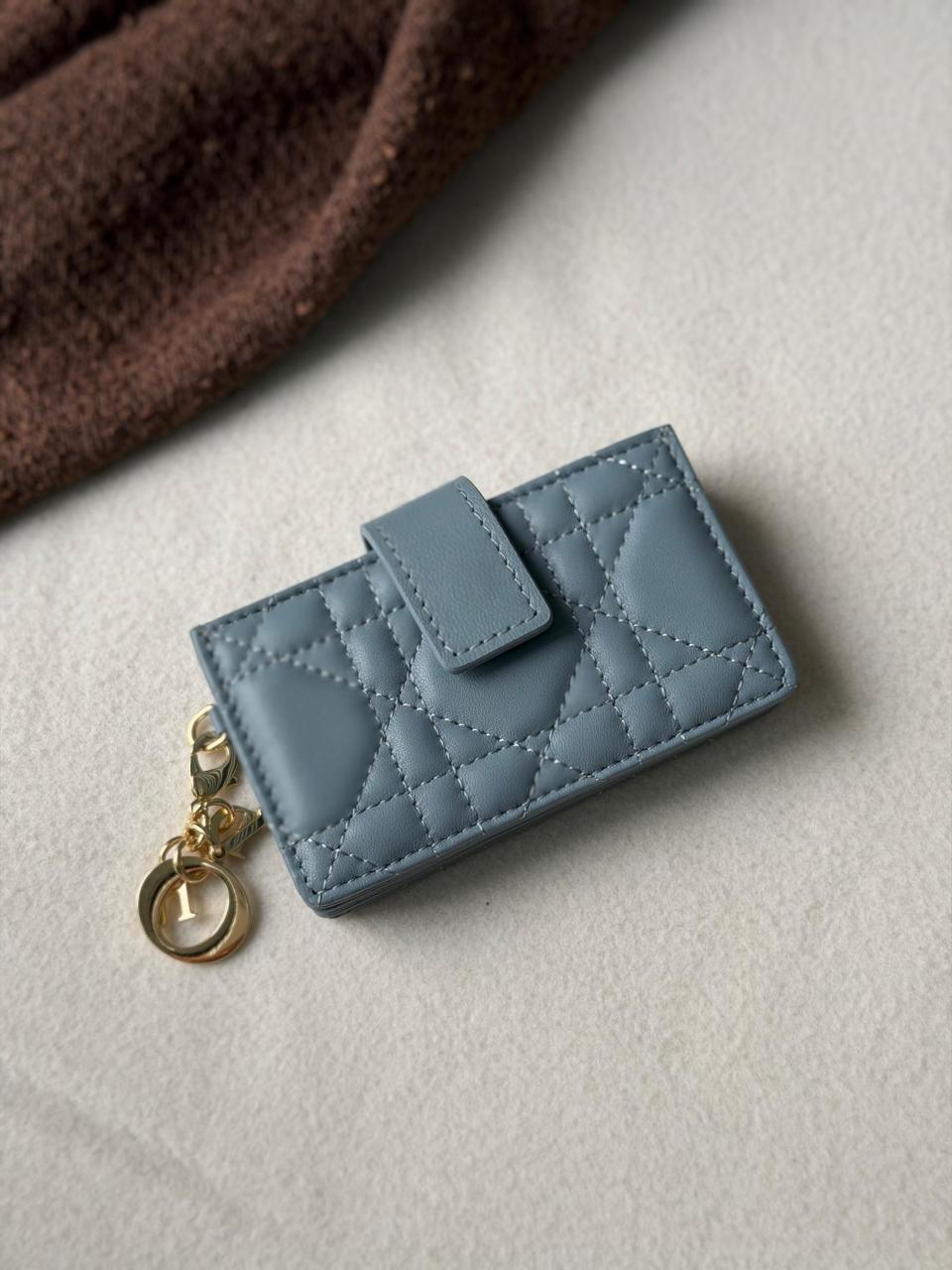 Wallets & card holders