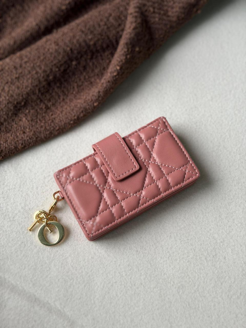 Wallets & card holders
