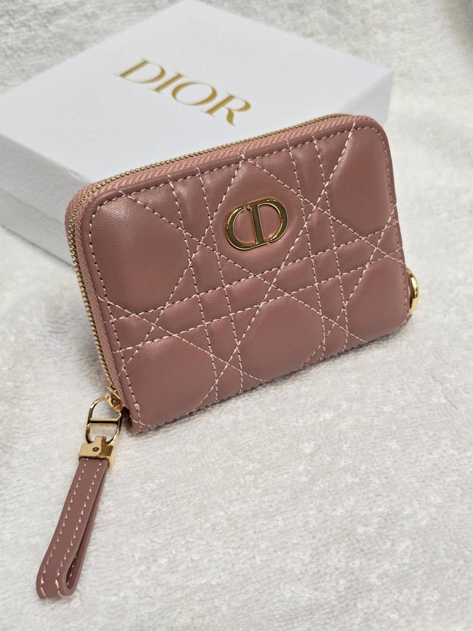 Wallets & card holders