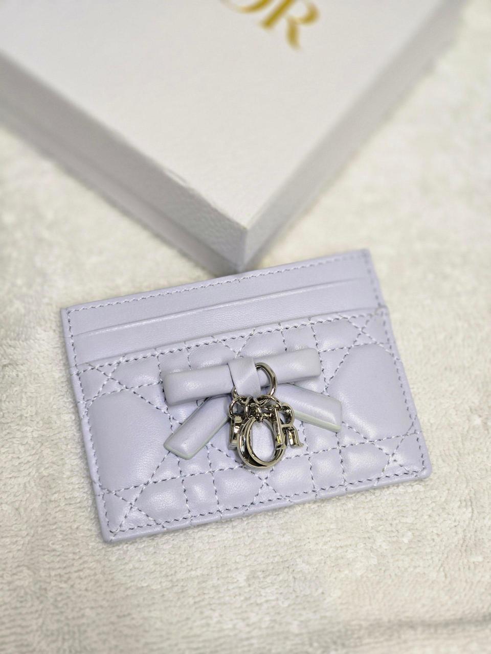 Wallets & card holders