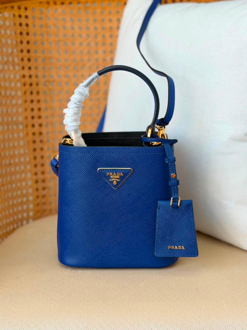 Ladies PR**DA bags