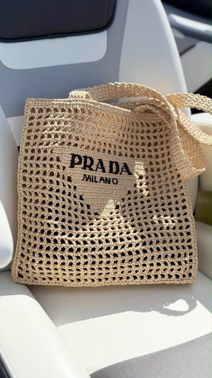 Ladies PR**DA bags