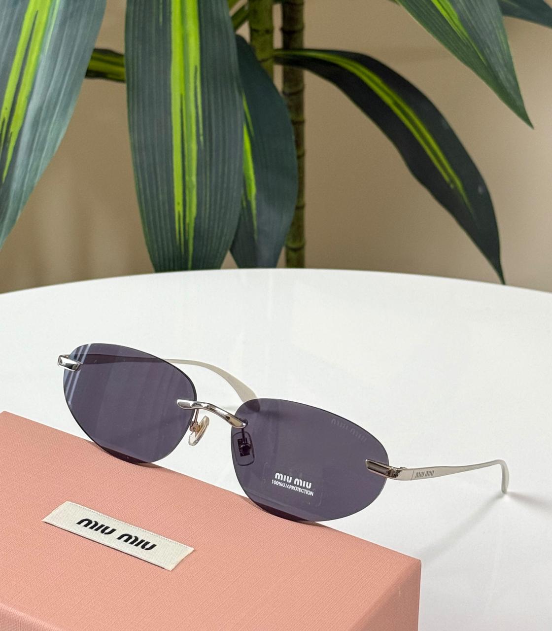 Ladies sunglasses