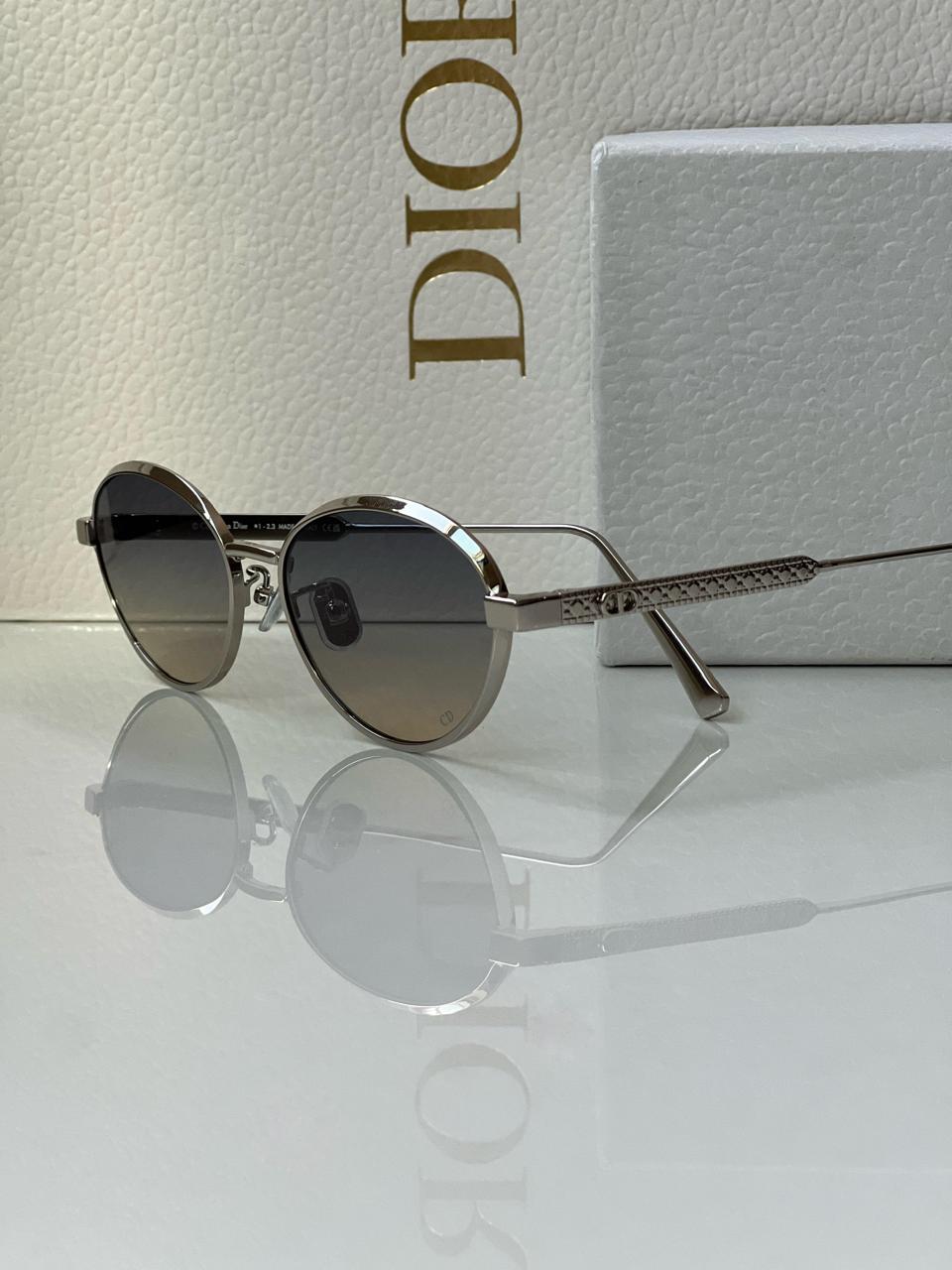 Ladies sunglasses