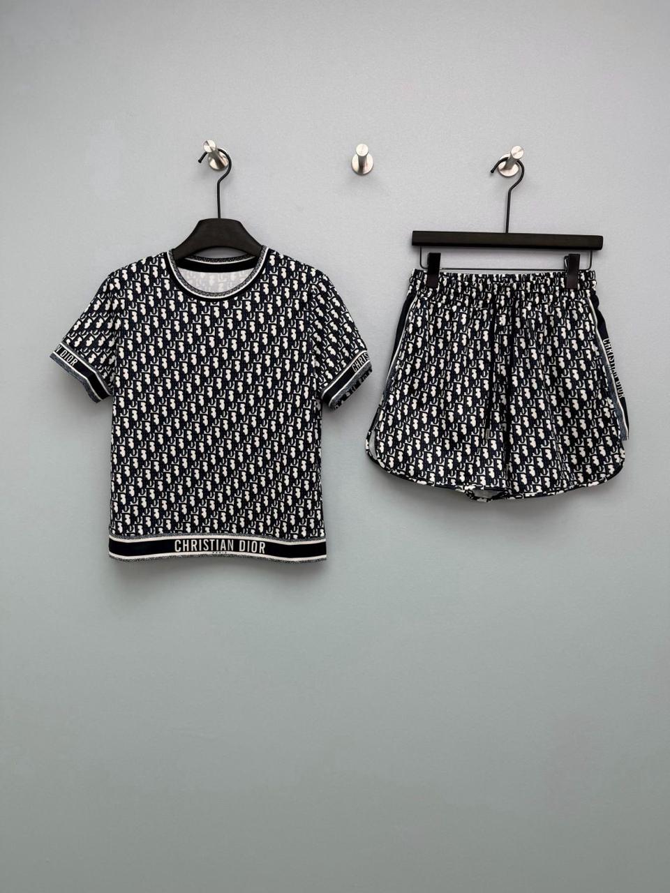 Ladies dresses