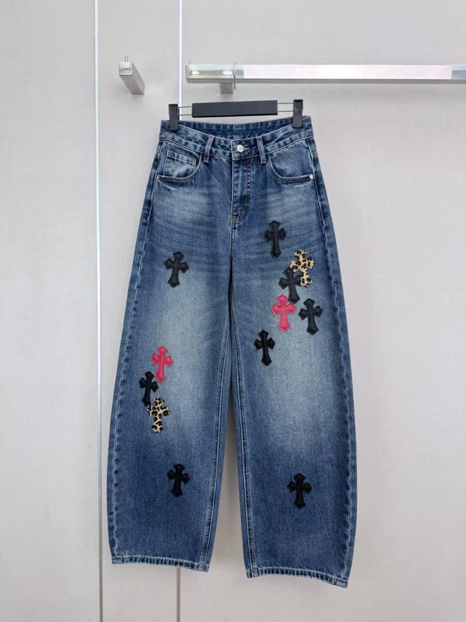 Ladies pants & shorts