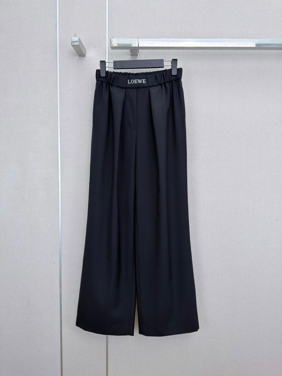 Ladies pants & shorts