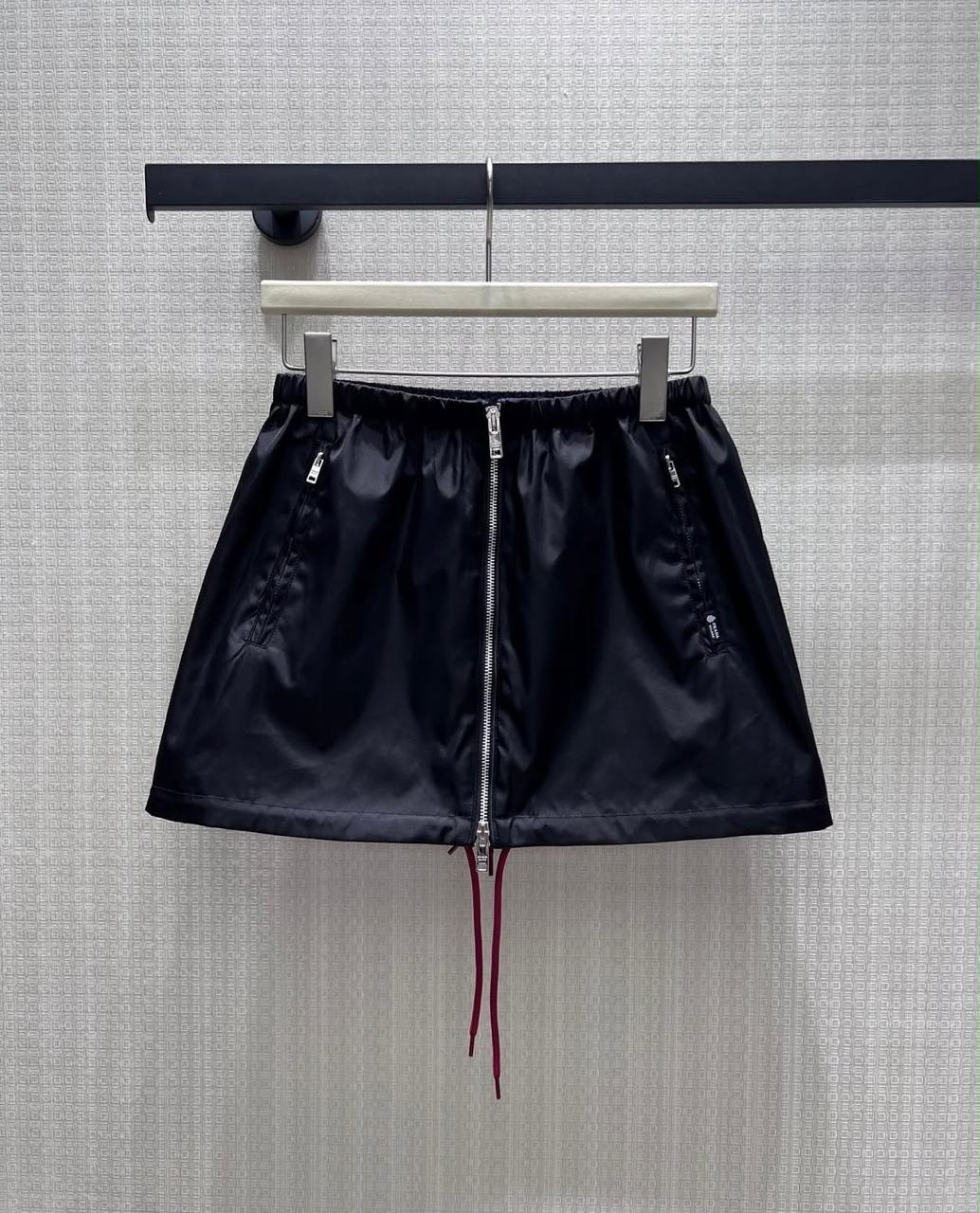 Ladies pants & shorts